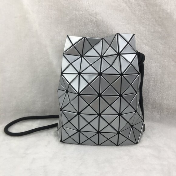 BEW BAO BAO ISSEY MIYAKE WRING silver shoulder bag - Picture 5 of 12